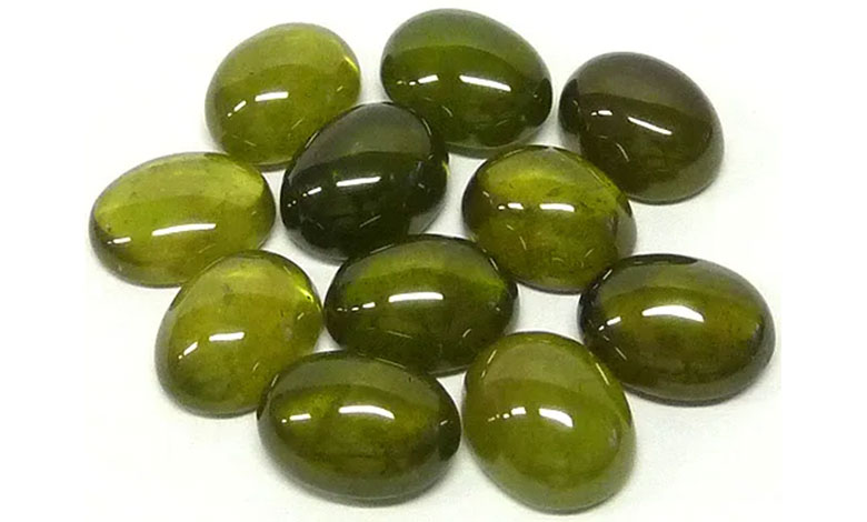 vezüvyanit